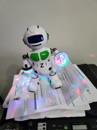 Robot Ballerino con Luci e Musica