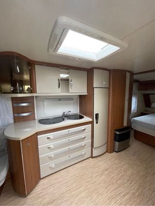 Caravana Hobby premium 650 Uf doble eje 2014