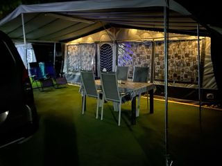 Caravana Hobby premium 650 Uf doble eje 2014