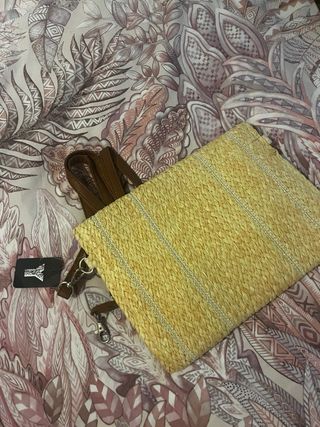 Bolso Clutch Amarillo Paja