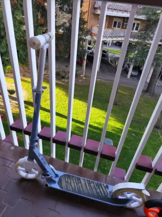 Patinete infantil azul