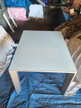 Mesa de comedor/cocina cristal y metal