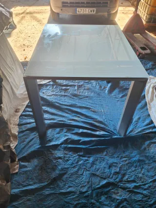Mesa de comedor/cocina cristal y metal