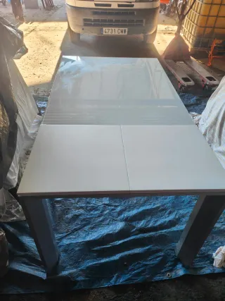 Mesa de comedor/cocina cristal y metal