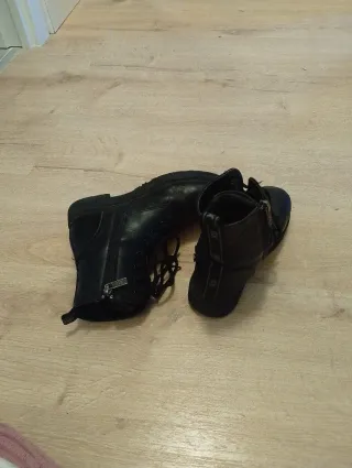 Botines niña/ mujer negros con cordones