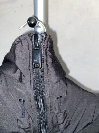 Parka Zara Talla M Negra