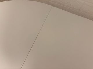 Escritorio esquinero  blanco 120x120 patas negras