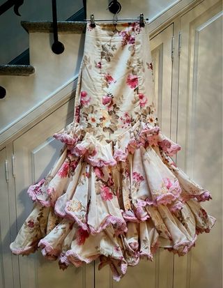 2 Trajes Flamenca Beige y Negro/Caldera