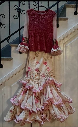 2 Trajes Flamenca Beige y Negro/Caldera