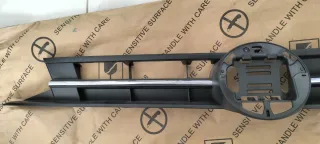 Griglia Anteriore VW Polo 17-21 Look R (ORIGINALE)
