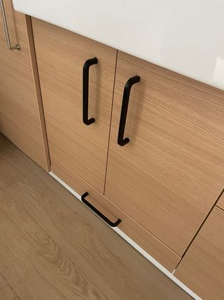 Tiradores negros para muebles