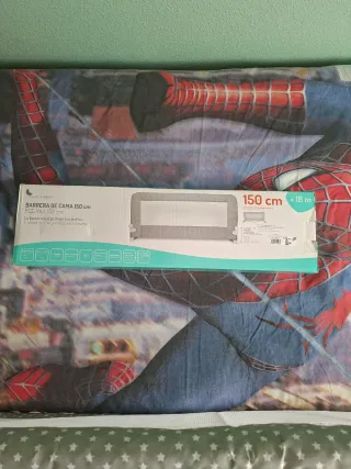 Barrera de cama infantil estrellas