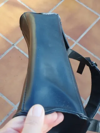 Mochila cuero sintético negra