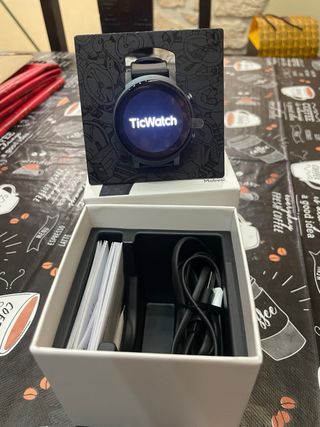 Orologio Wear OS by Google