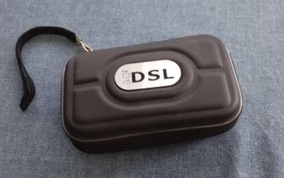 Nintendo DS Lite Negra + Cargador y Estuche