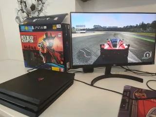 PS4 Pro 1TB + 3 Juegos + 2 Mandos