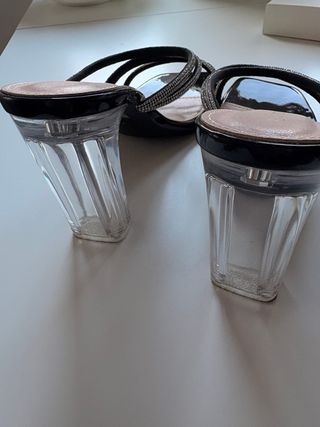 Sandalias tacón Queen Vivi negras con pedrería