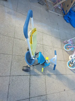 Triciclo infantil Smoby
