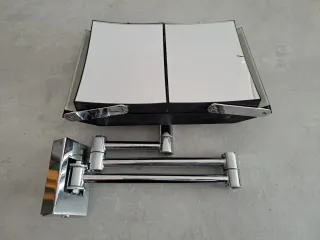 Espejo de maquillaje con luz