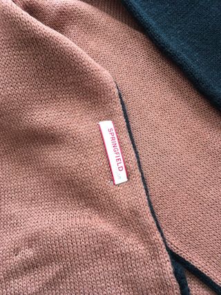 Bufanda Perro Salchicha Tejida