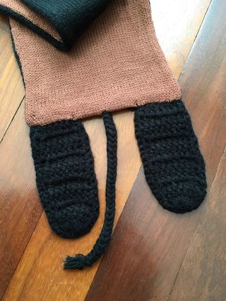 Bufanda Perro Salchicha Tejida