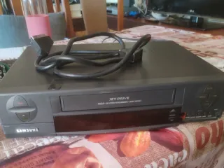 Grabadora-reproductora VHS Samsung Jet Drive