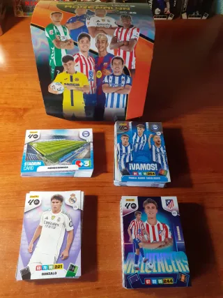 Adrenalyn 25-26 LOTE 200 SIN REPETIR