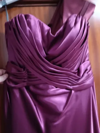 Vestido de fiesta morado