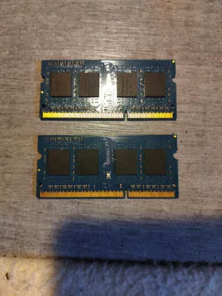 2x Kingston SODIMM 4GB DDR3L RAM