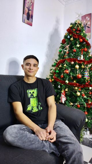 Soy chico de 25 años Nicaragüense 631378577