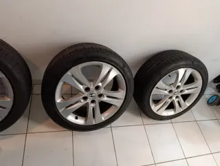Llanta 18 pulgadas Honda