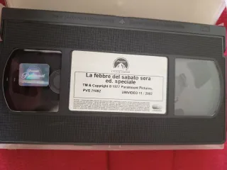 Cofanetto VHS Febbre del Sabato Sera + Staying Ali