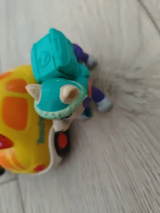 Lote de 3 Juguetes: camión de bomberos, Coche y Fi