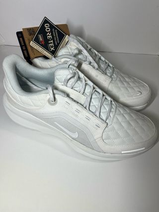 Nike Winflo 11 GORE-TEX Gris/Blanco