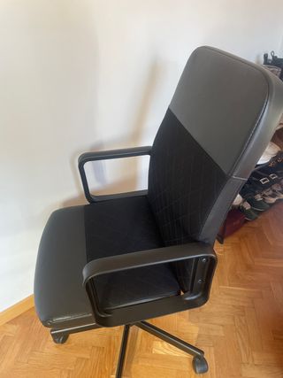 Silla RENBERGET escritorio negra