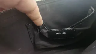 Pochette/borsello Pinko con borchie in vera pelle