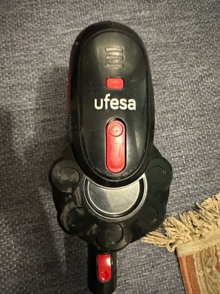 Aspirador Ufesa (MOD: AE4822)