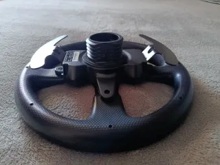 Volante Thrustmaster T300