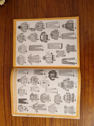 Lote dos revistas de patronaje niños