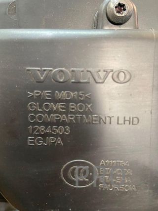 Guantera compartimento volvo v40