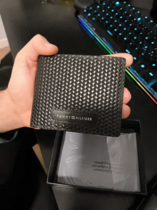 Portafoglio uomo Tommy Hilfiger nero