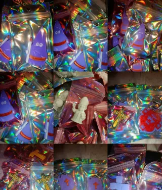 Lote 145 llaveros religiosos