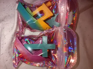 Lote 145 llaveros religiosos