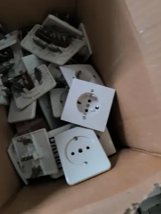 Materiale elettrico BTicino anni '70