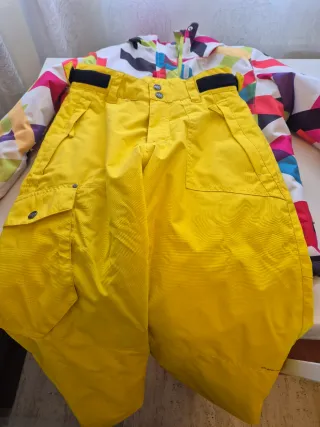 Conjunto Roxy esquí 10 años