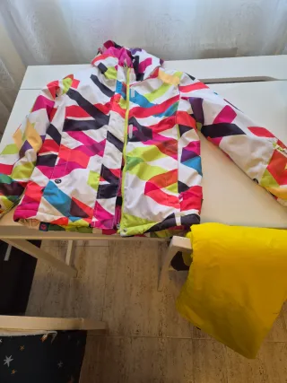 Conjunto Roxy esquí 10 años