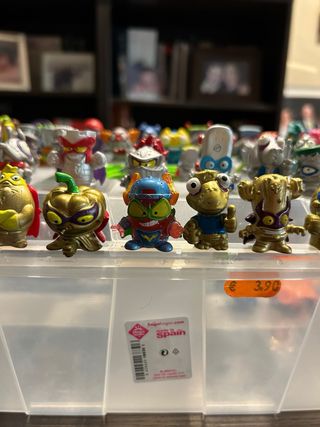 Lote de Zomblings y Súperzings