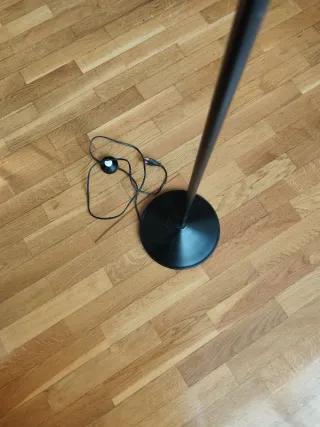 Lámpara de pie moderna