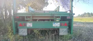 Remolque agrícola verde