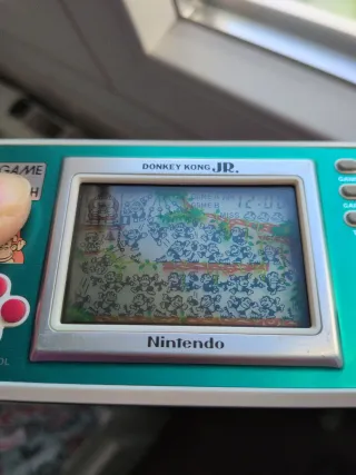 Game & Watch Donkey Kong Jr.